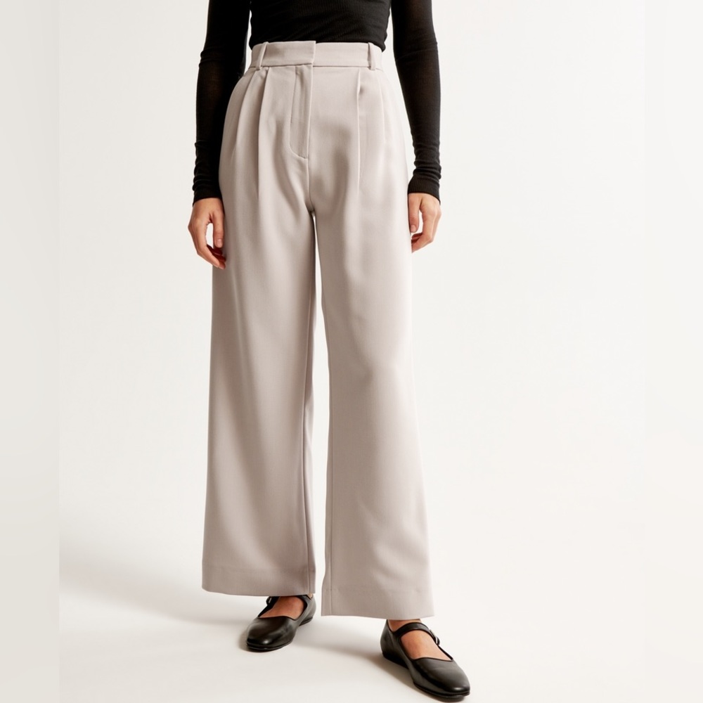 Abercrombie & Fitch Sloane Cropped Tailored Light Tan Taupe Pants Size XL